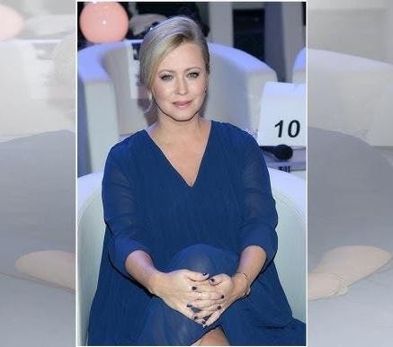 Agnieszka Wagner, zbliżenie na tatuaż na ramieniu.
